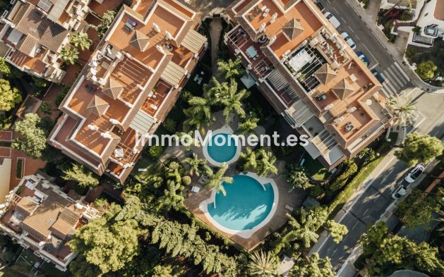 Wiederverkauf - Wohnung - Marbella - Nueva Andalucía