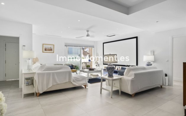 Wiederverkauf - Villa - Benalmadena - Benalmadena Centro