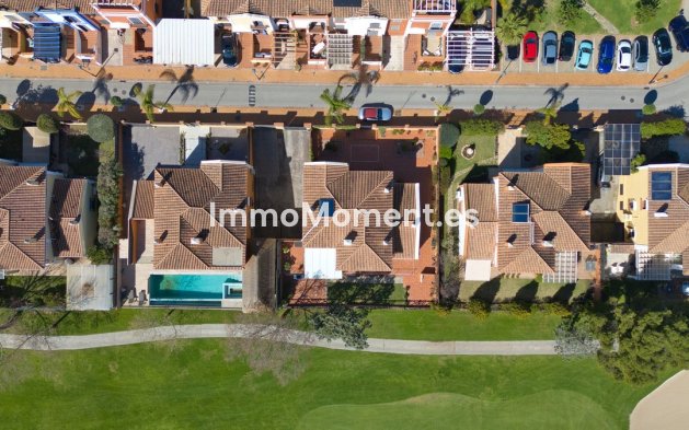 Wiederverkauf - Villa - Marbella - Guadalmina Alta