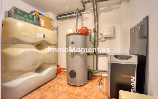 Wiederverkauf - Villa - Marbella - Guadalmina Alta