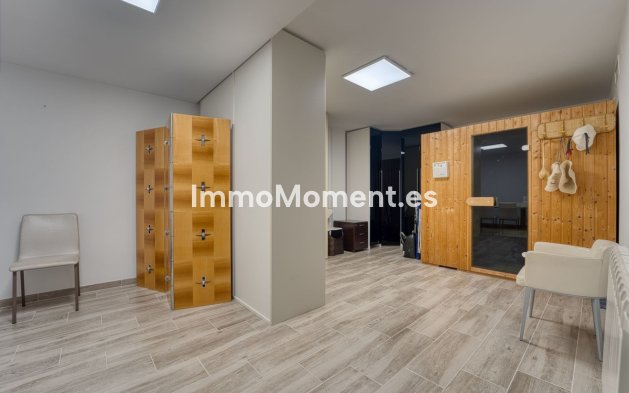 Wiederverkauf - Villa - Marbella - Guadalmina Alta