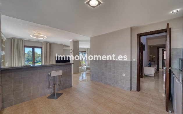 Wiederverkauf - Villa - Marbella - Guadalmina Alta