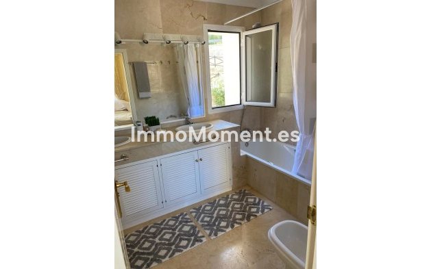 Wiederverkauf - Wohnung - Marbella - Elviria