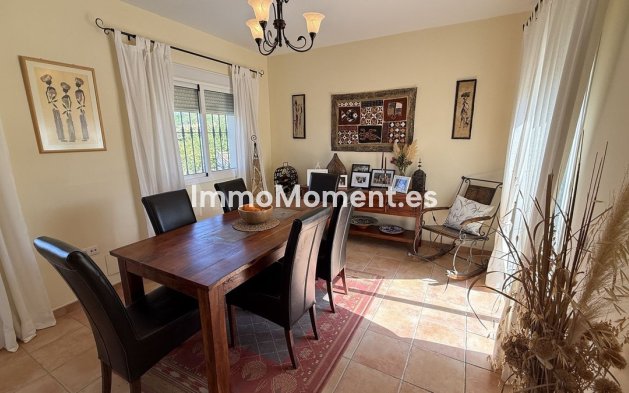 Reventa - Casa de campo - Interior  - Alora