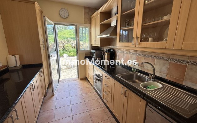 Reventa - Casa de campo - Interior  - Alora