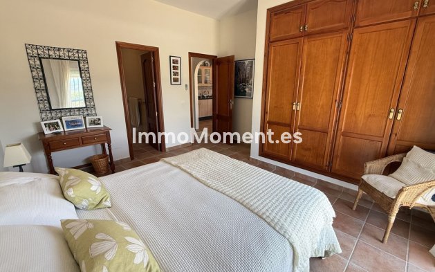 Reventa - Casa de campo - Interior  - Alora