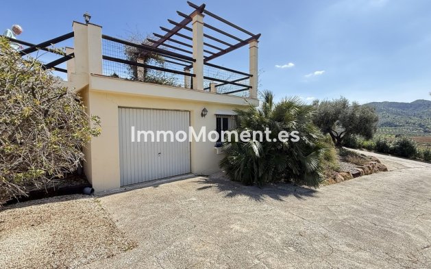 Reventa - Casa de campo - Interior  - Alora