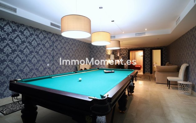 Wiederverkauf - Villa - Marbella - Nueva Andalucía