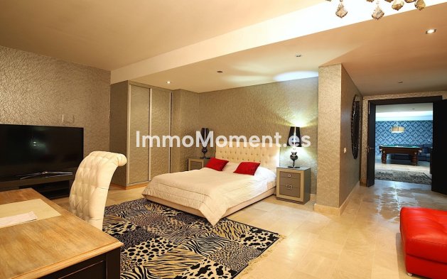 Wiederverkauf - Villa - Marbella - Nueva Andalucía