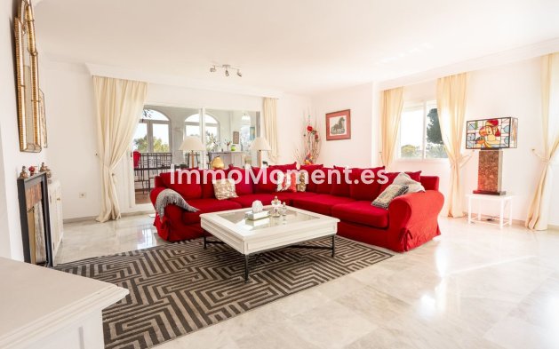 Wiederverkauf - Wohnung - Estepona  - Atalaya