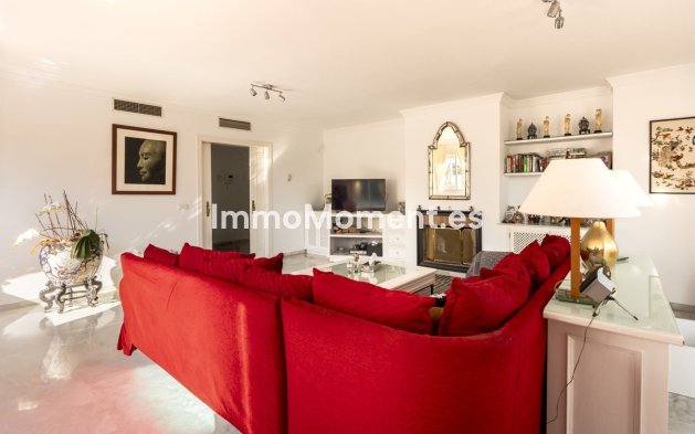 Wiederverkauf - Wohnung - Estepona  - Atalaya