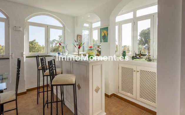 Wiederverkauf - Wohnung - Estepona  - Atalaya