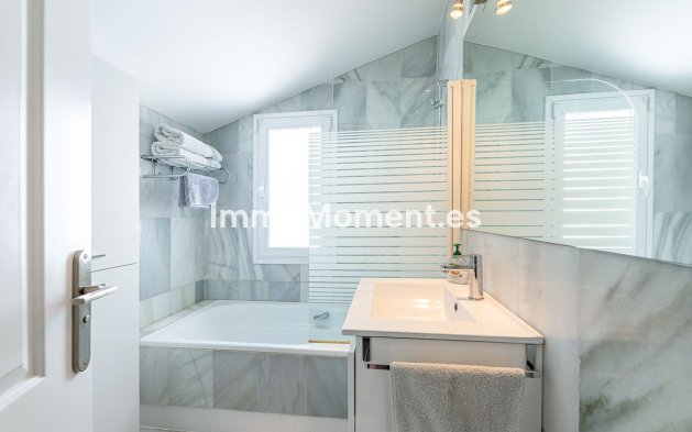 Revente - Maison mitoyenne - Marbella - Nueva Andalucía