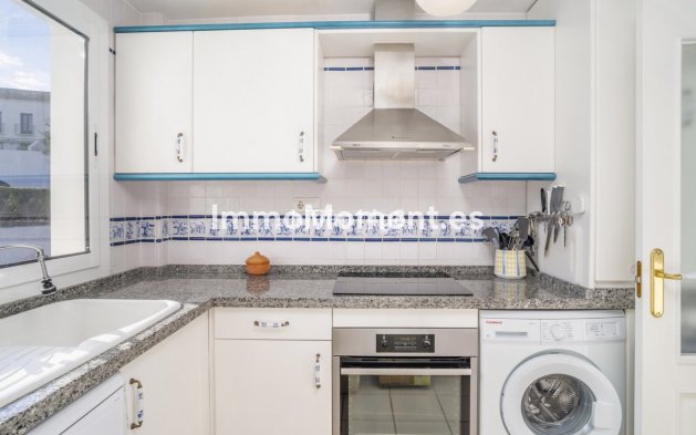 Wiederverkauf - Wohnung - Marbella - Nueva Andalucía