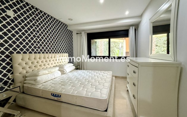 Wiederverkauf - Wohnung - Marbella - Puerto Banús