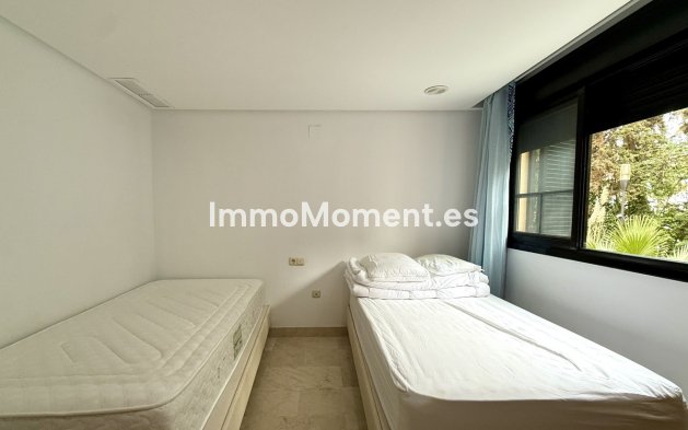 Wiederverkauf - Wohnung - Marbella - Puerto Banús