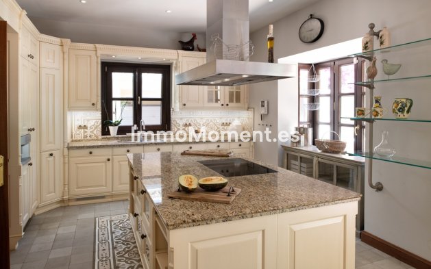 Revente - Villa - Marbella - Marbella Centro