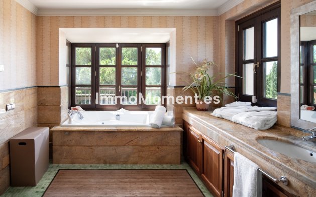 Revente - Villa - Marbella - Marbella Centro