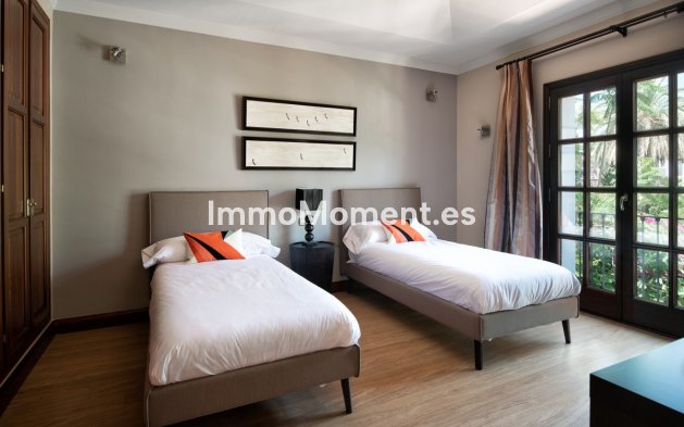 Revente - Villa - Marbella - Marbella Centro