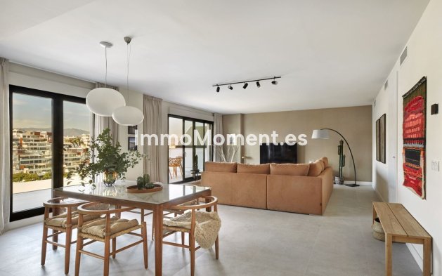 Wiederverkauf - Wohnung - Estepona  - Estepona Centro