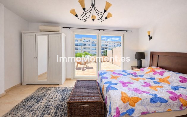 Resale - Apartment - Manilva - La Duquesa