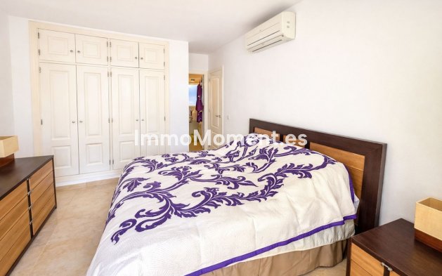 Resale - Apartment - Manilva - La Duquesa