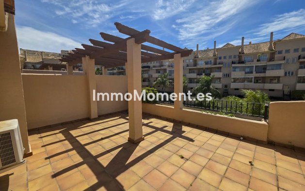 Resale - Apartment - Manilva - La Duquesa