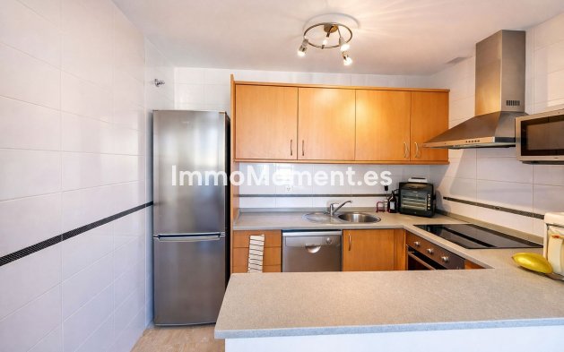 Resale - Apartment - Manilva - La Duquesa