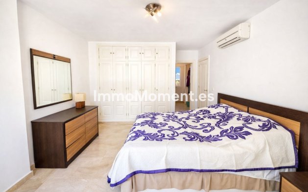 Resale - Apartment - Manilva - La Duquesa