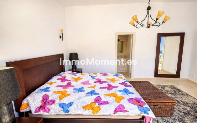 Resale - Apartment - Manilva - La Duquesa