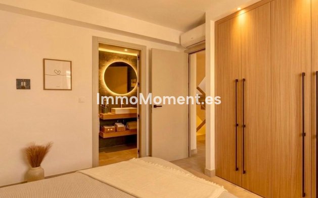 Revente - Maison mitoyenne - Estepona  - Estepona Centro