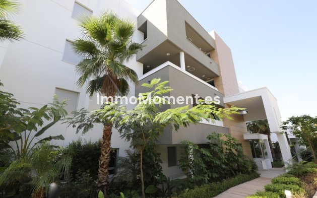 Wiederverkauf - Wohnung - Marbella - Nueva Andalucía