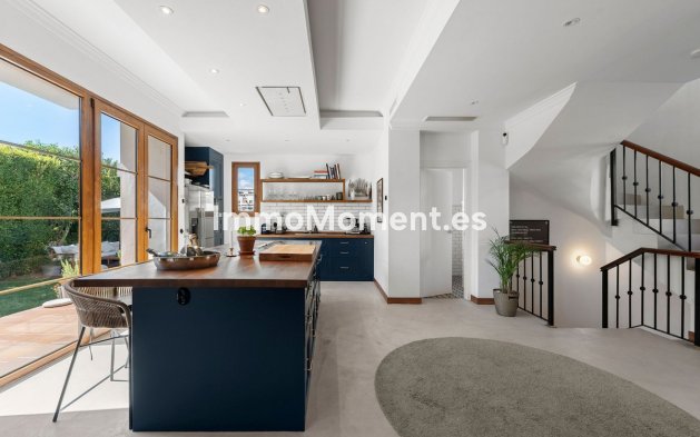 Revente - Villa - Estepona  - Estepona Centro