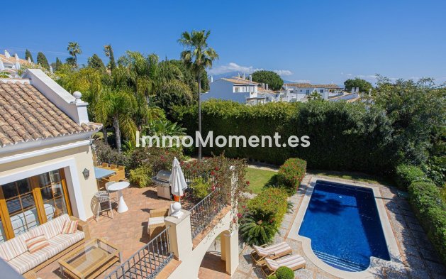 Wiederverkauf - Villa - New Golden Mile