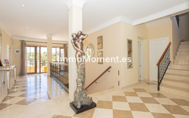 Wiederverkauf - Villa - New Golden Mile