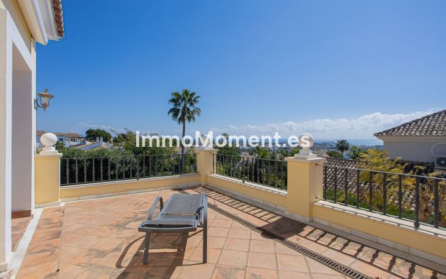 Wiederverkauf - Villa - New Golden Mile