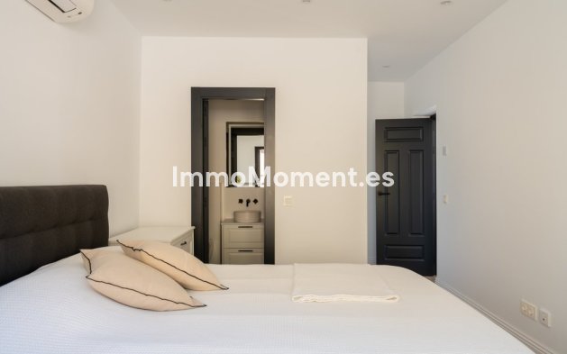 Revente - Villa - Casares - Casares Centro