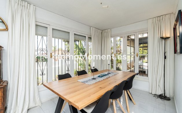Resale - Villa - Marbella - Río Real