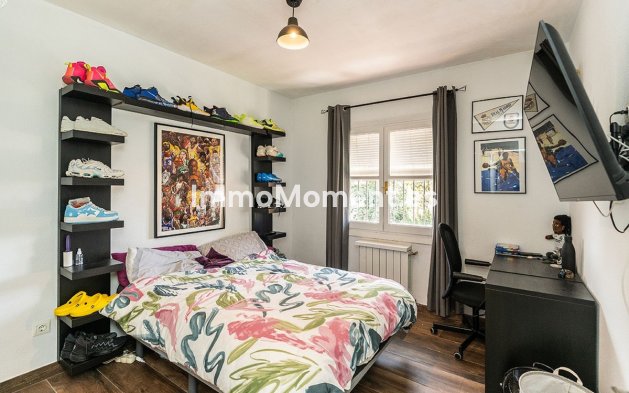 Resale - Villa - Marbella - Río Real