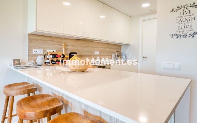 Wiederverkauf - Wohnung - Estepona  - Estepona Centro