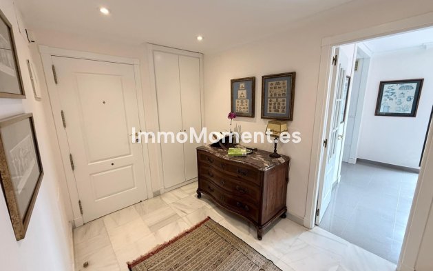 Wiederverkauf - Wohnung - Estepona  - Estepona Centro