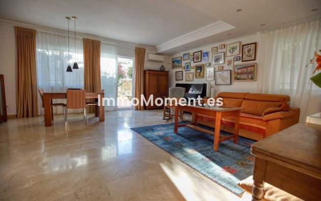 Revente - Maison mitoyenne - Estepona  - Estepona Centro