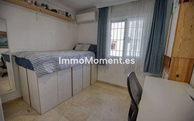Revente - Maison mitoyenne - Estepona  - Estepona Centro