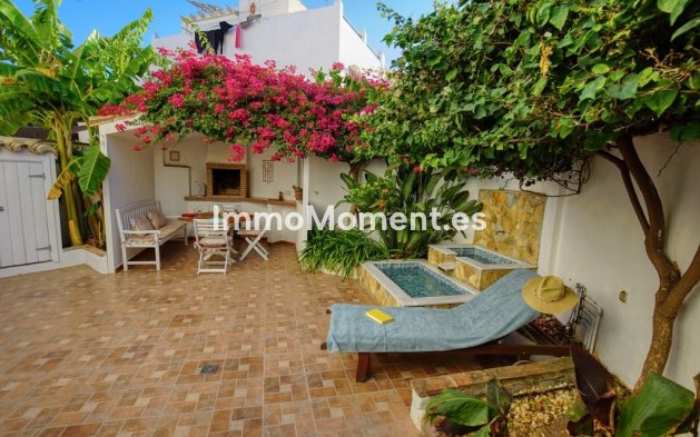 Revente - Maison mitoyenne - Estepona  - Estepona Centro