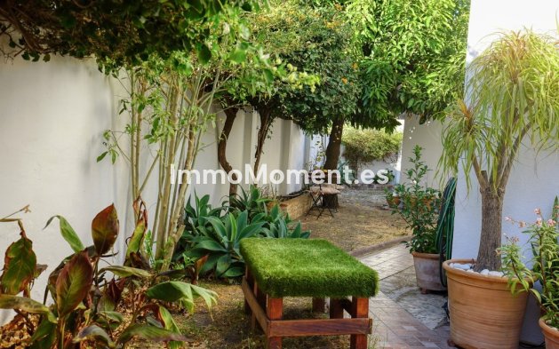 Revente - Maison mitoyenne - Estepona  - Estepona Centro