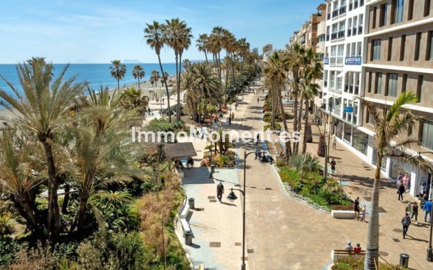 Revente - Appartement - Estepona  - Estepona Centro