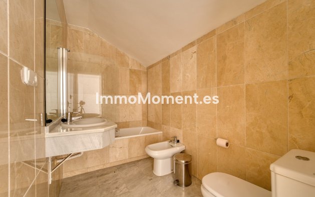 Wiederverkauf - Wohnung - Marbella - Guadalmina Baja