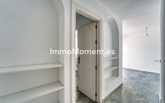 Wiederverkauf - Wohnung - Marbella - Guadalmina Baja