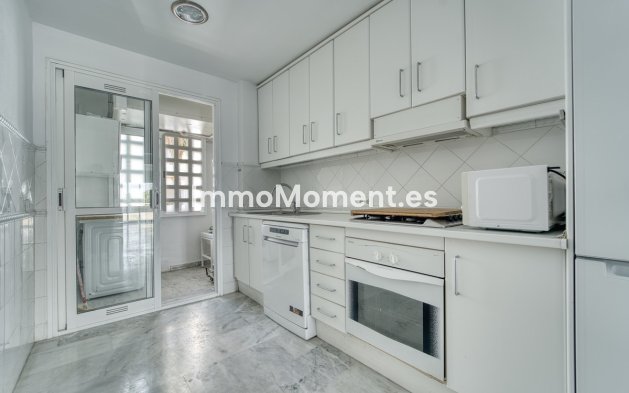 Wiederverkauf - Wohnung - Marbella - Guadalmina Baja