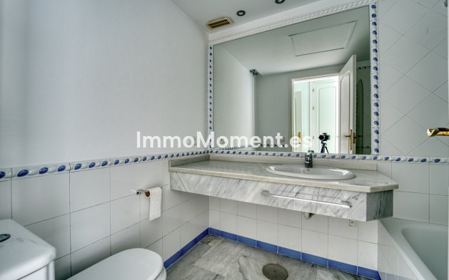 Wiederverkauf - Wohnung - Marbella - Guadalmina Baja